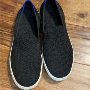 Roths’s black honeycomb sneakers